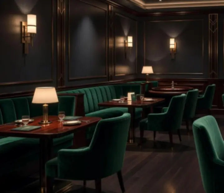 Wieczorna restauracja CUREX Kereskedelmi és Szolgáltató Korlátolt Felelősségű Társaság 'kényszertörlés alatt' z eleganckimi stołami i subtelną strefą salonu kart